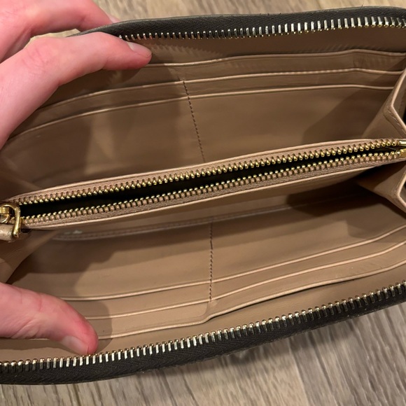 PRADA HALF ZIP WALLET - Picture 5 of 8